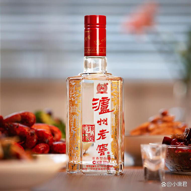 瀘州老窖濃香型白酒怎么樣？揭秘其卓越口感與品鑒之道